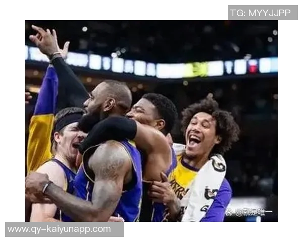 东契奇生涯第八次豪取45分10篮板5三分创历史新高超越哈登独享第一