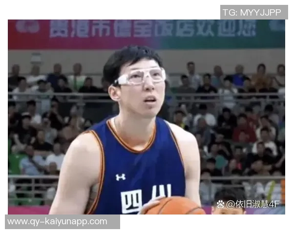 全运会小组赛周琦领衔四川男篮轻松战胜河南队取得胜利