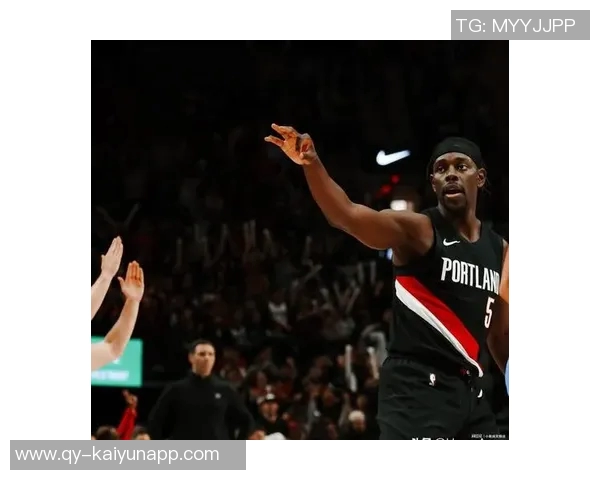 卢卡场均40分11篮板9助攻三分命中率仅30仍展现超强输出能力